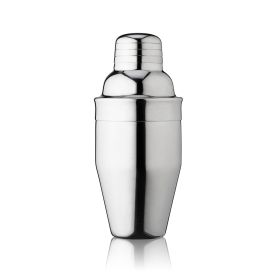 Contourâ: 18-Ounce Cocktail Shaker